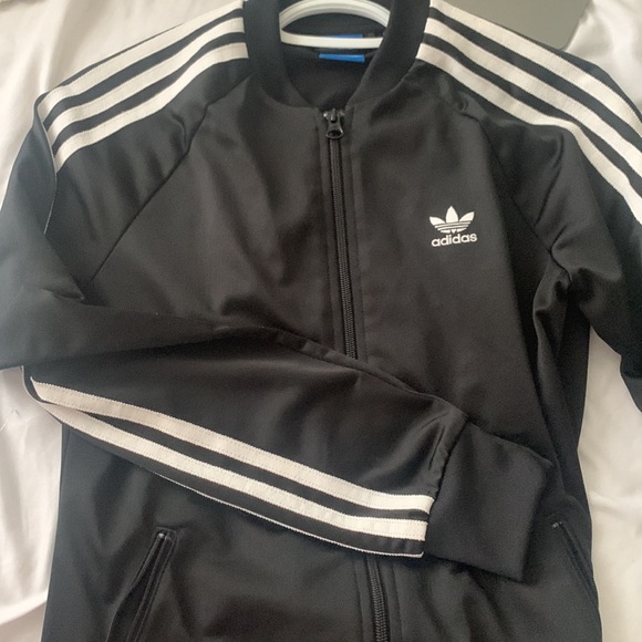 Adidas jacket. PERFECT CONDITION- worn once - Picture 4 of 4